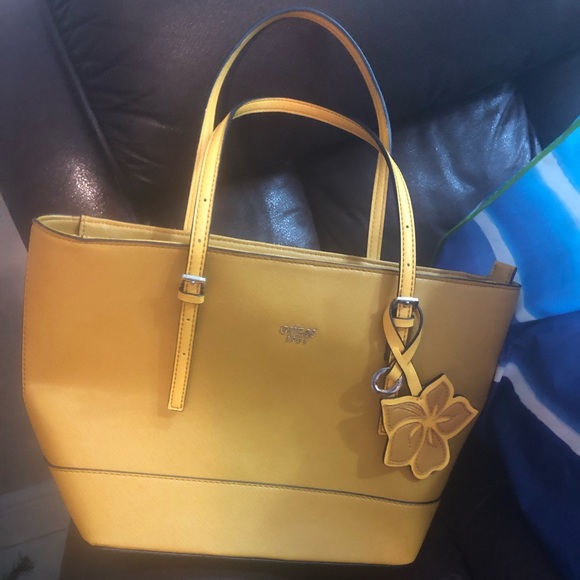 Accessories - Guess Accessories - Guess